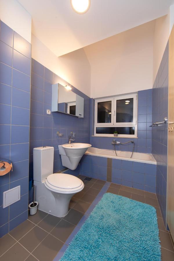 Lux Apartment Tučepi المظهر الخارجي الصورة